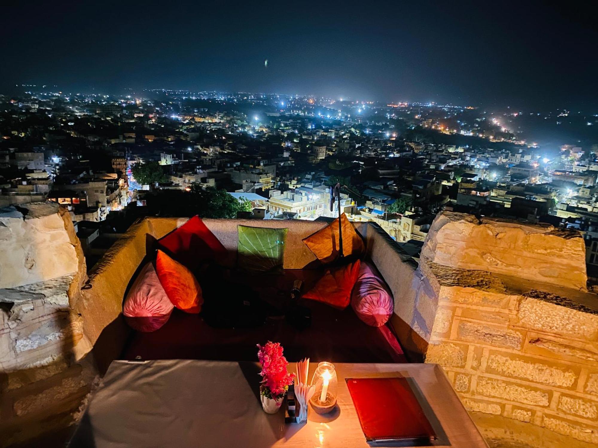 Hotel Lotus Haveli Jaisalmer Extérieur photo
